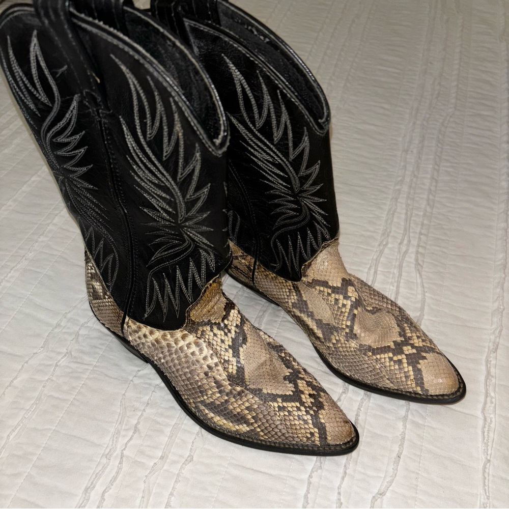 Dingo Acme Snakeskin Boots Womens 6.5